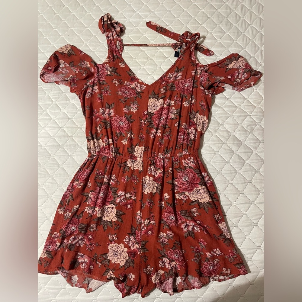 American Eagle off the shoulder romper